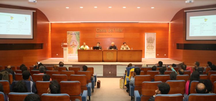 Trobada amb estudiants i professionals indis a Catalunya Trobada amb estudiants i professionals indis a Catalunya
