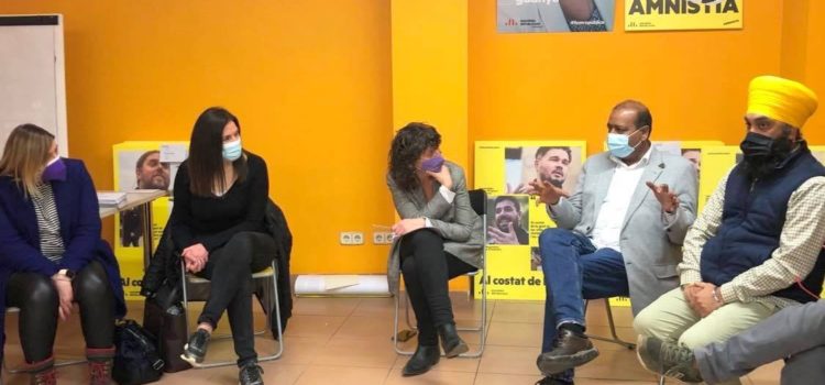 Reunión con la comunidad Sikh de Girona con la consellera Teresa Jordà
