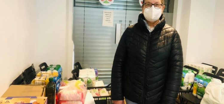 Donació d´aliments Sra. Nirba
