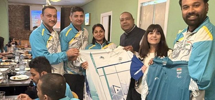 Sopar en honor de l’equip indi de para natació